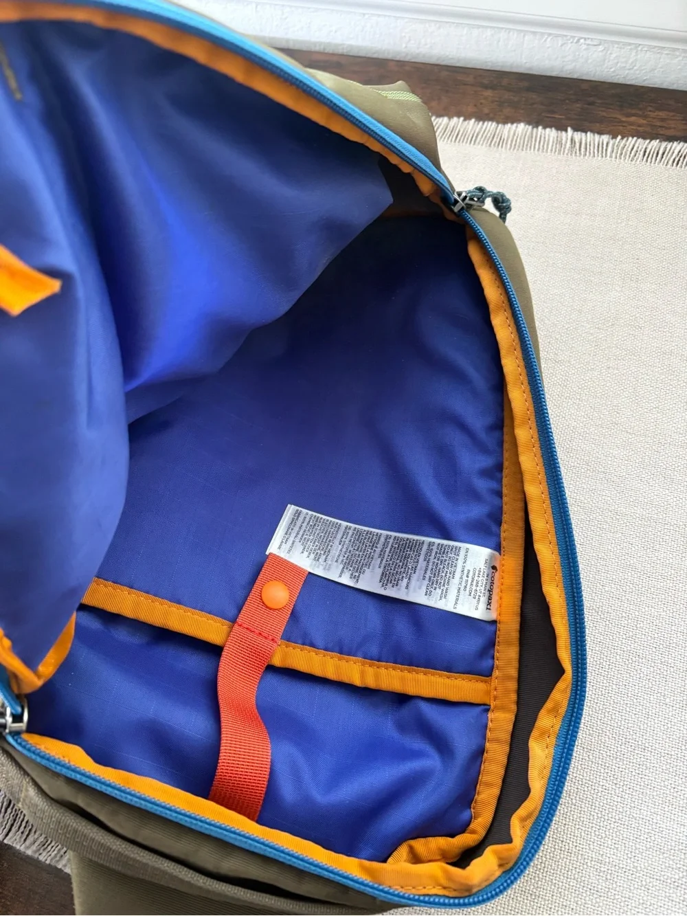 Cotopaxi Todo 8L sling bag - Picture 3 of 4